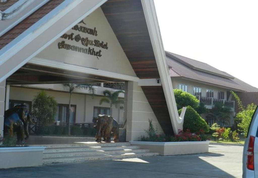 Daosavanh Resort & Spa Hotel Саваннакхет Экстерьер фото